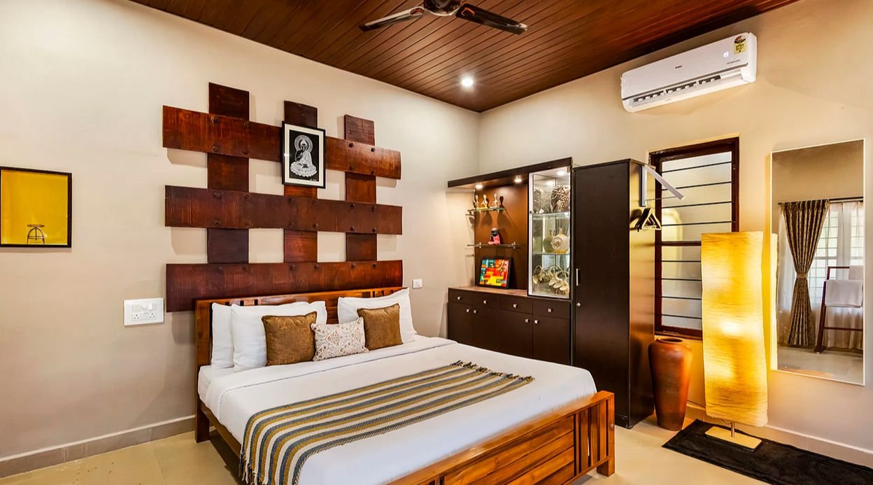 Twisted Tree | 1- Room Suite with Shared Pool & Restaurant