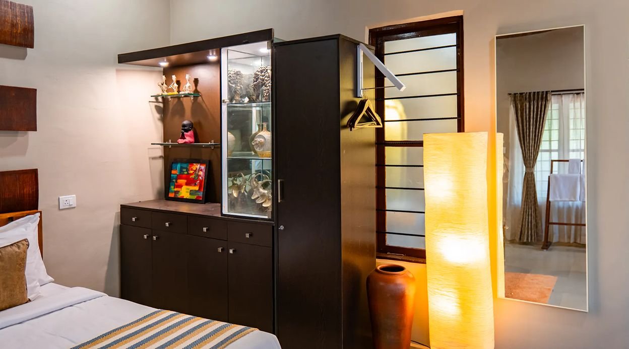 Twisted Tree | 1- Room Suite with Shared Pool & Restaurant