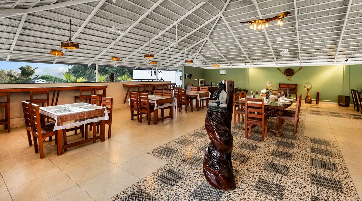 Twisted Tree | 1- Room Suite with Shared Pool & Restaurant