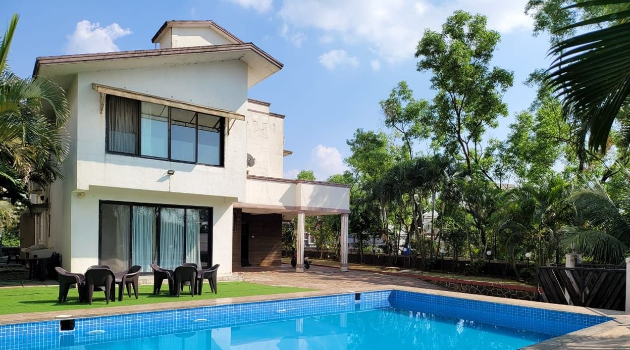 Makani Villa | 5-BHK With Pvt Pool | In Lonavala