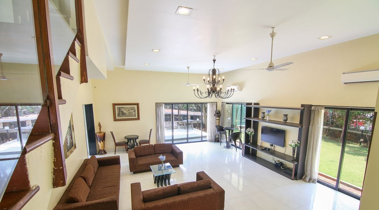 Makani Villa | 5-BHK With Pvt Pool | In Lonavala