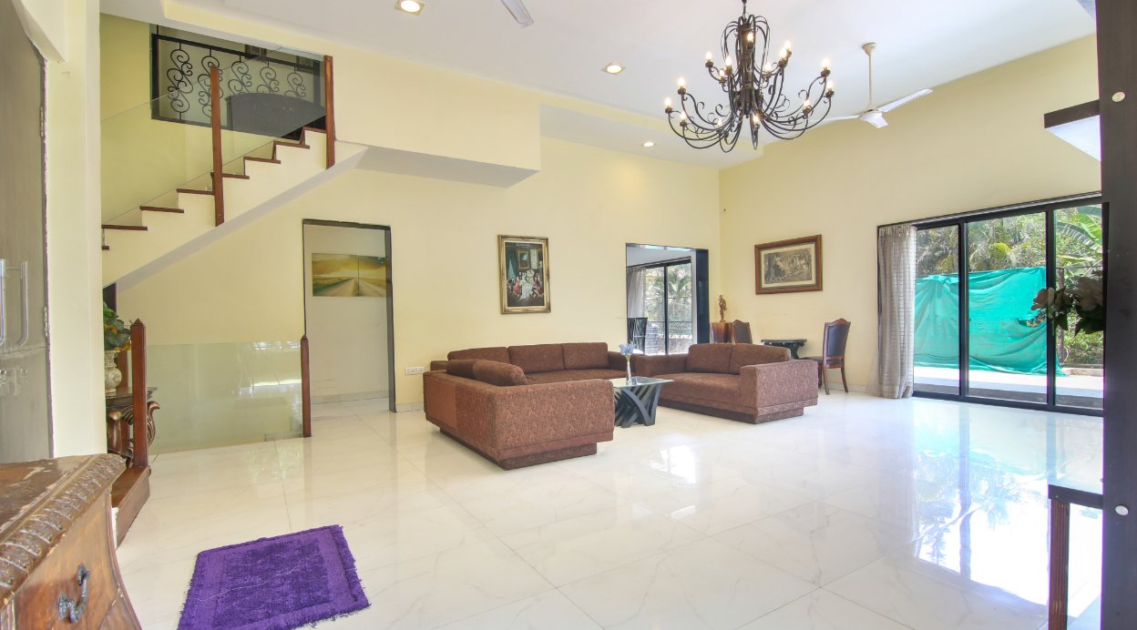 Makani Villa | 5-BHK With Pvt Pool | In Lonavala