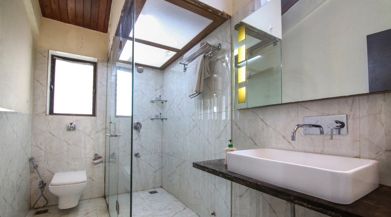 Makani Villa | 5-BHK With Pvt Pool | In Lonavala