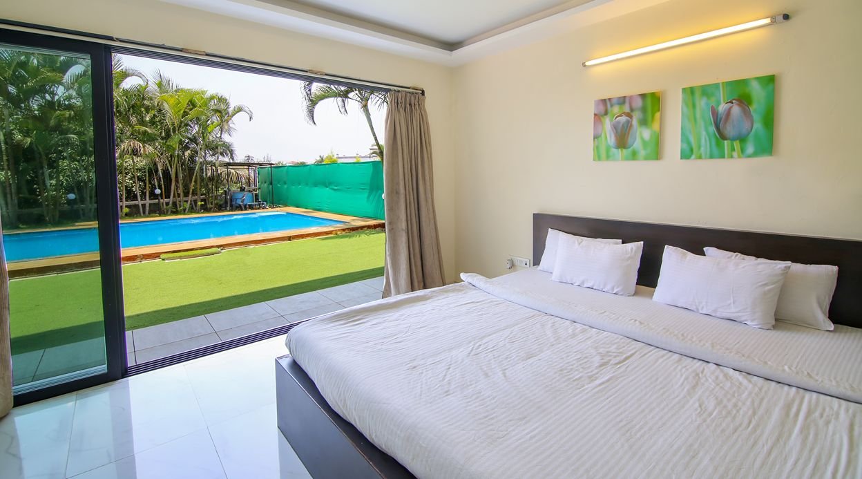 Makani Villa | 5-BHK With Pvt Pool | In Lonavala