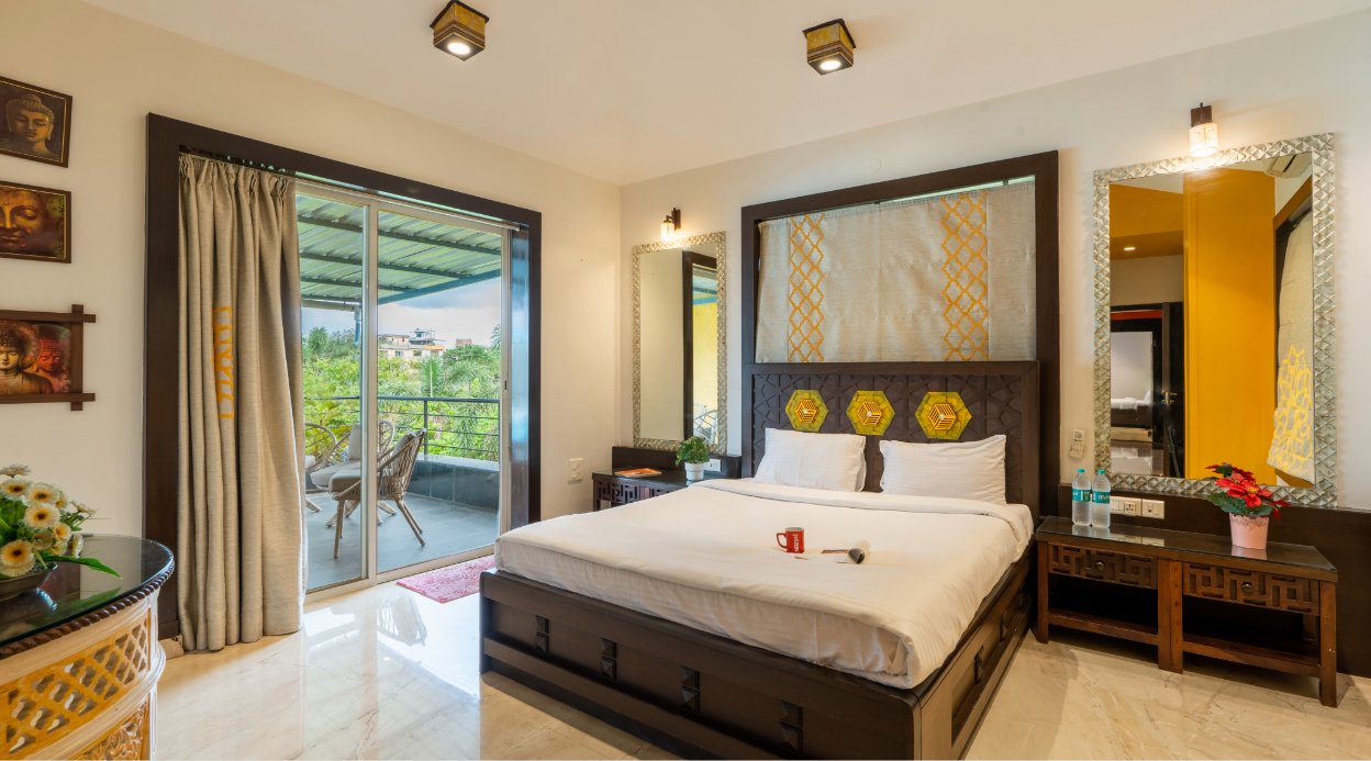 Karhan Villa | 3-BHK Luxury Villa | With Pvt Pool In Lonavala