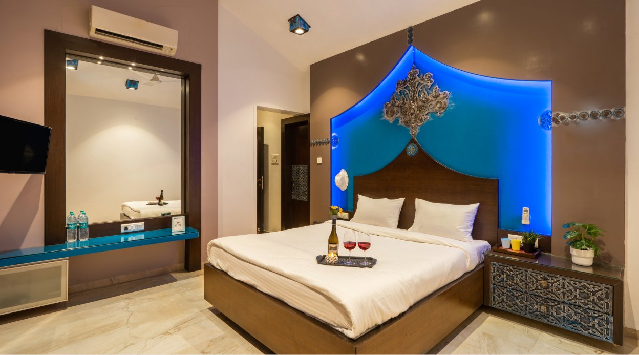 Karhan Villa | 3-BHK Luxury Villa | With Pvt Pool In Lonavala