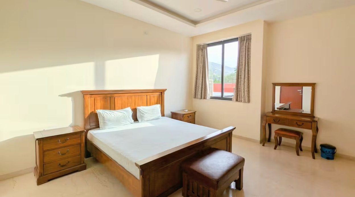 Villa 47 (Pure Veg) 4-BHK Luxury Villa | With Pvt Pool In Lonavala