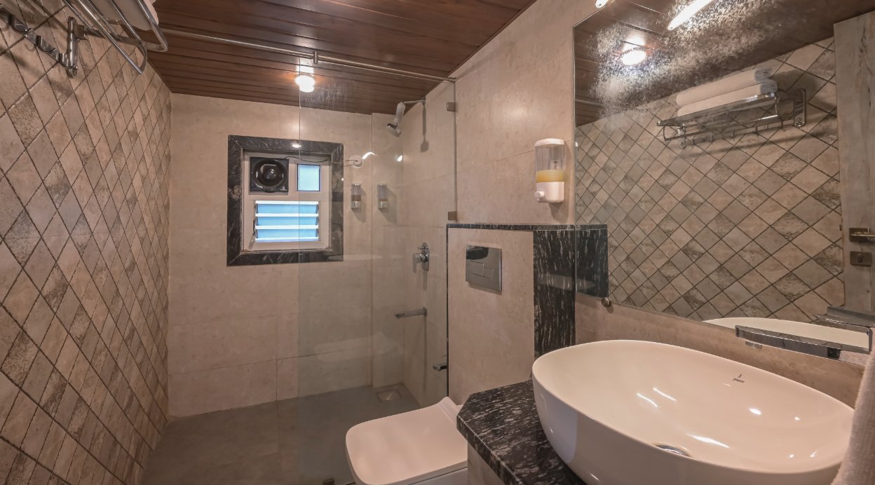 Casa Divine Villa | 3-BHK Villa | With Pvt Pool In Lonavala