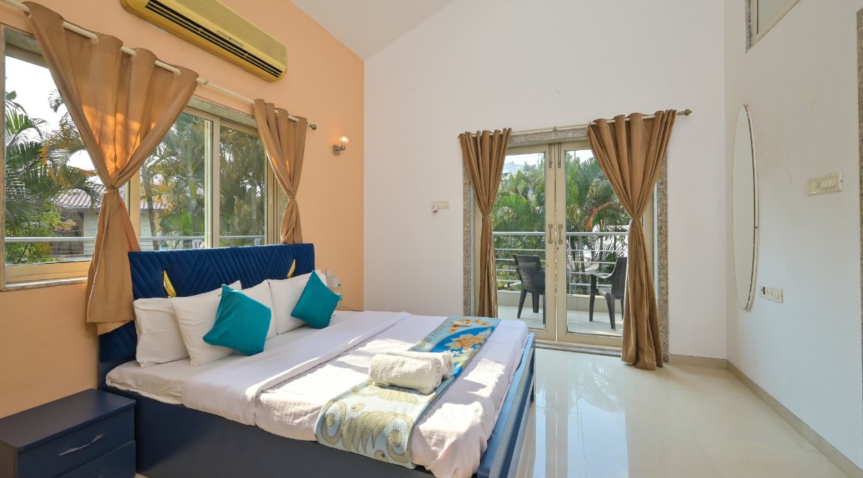 S4 Villa | 3-BHK Villa | With Pvt Pool In Lonavala