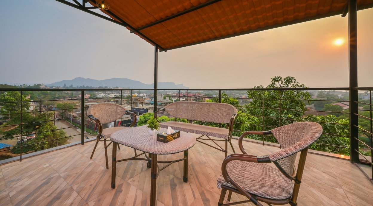 HashTag Villa | 2-BHK Villa | With Pvt Pool In Lonavala