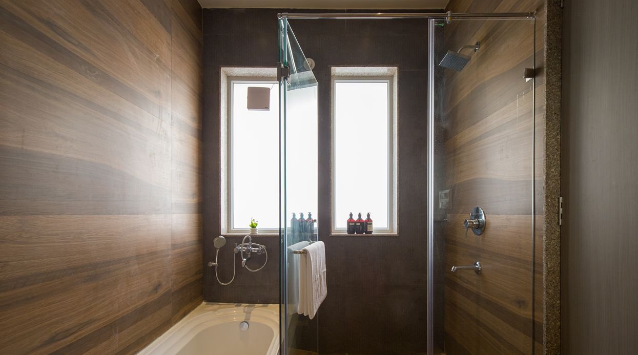 Elite Sereno | Luxe 4-BHK Villa With Pvt Pool & Garden