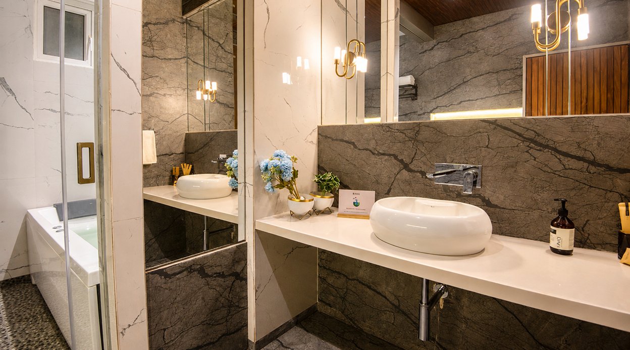Eulophia Paradise | Luxurious 3 BHK Retreat with Private Pool, Jacuzzi Bedroom, Glass Canopy Terrace & Garden
