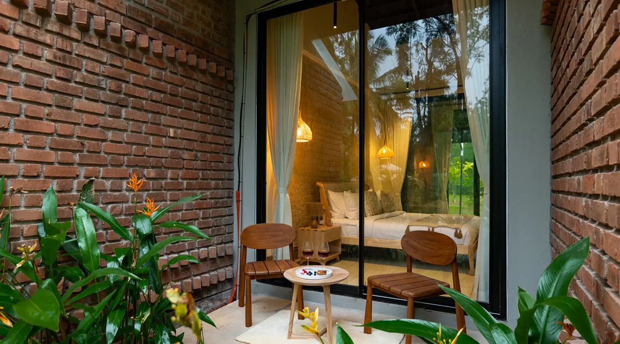 Saukhyam | Pet-Friendly 3 BHK Farm Villa with Open-Air Movie Lounge, Fire Pit, Cabana & Landscaped Garden