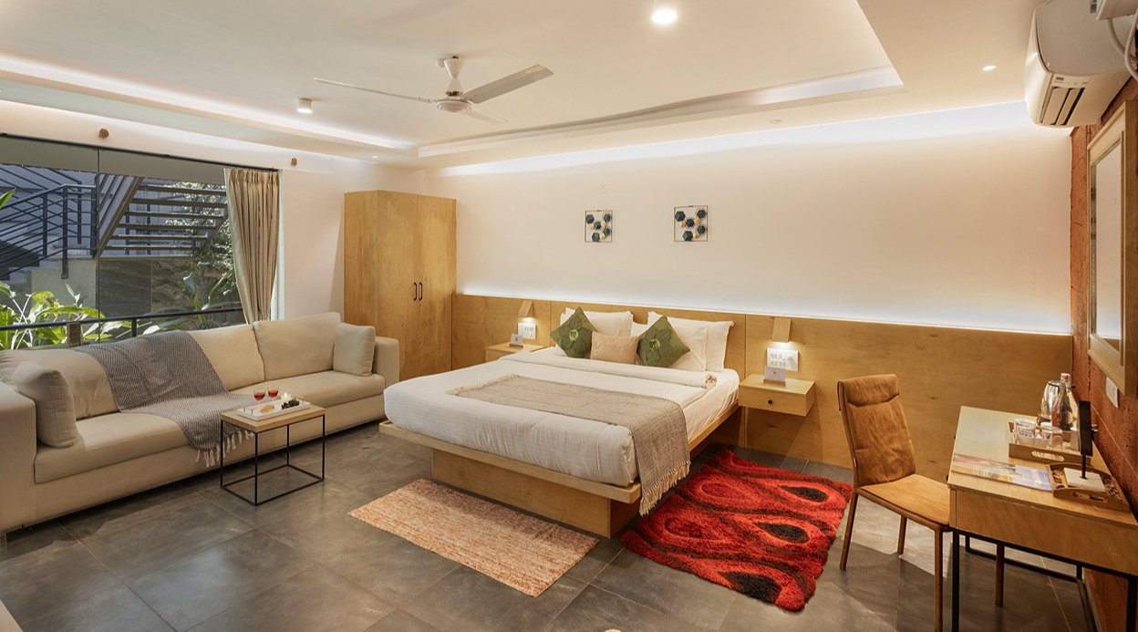 Avocado Cottages Deluxe Room | Pet-friendly Stay With Private Outdoor Seating